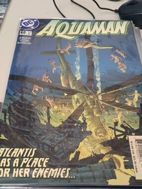 DC Aquaman Comic Cover - Blue & Green Artwork In A Sleeve